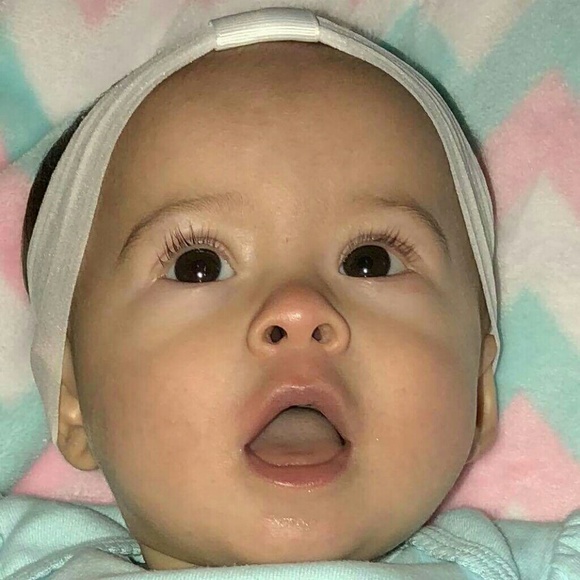 Meet your Posher, Lauren - Picture 2 of 8